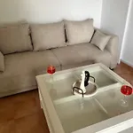 Golden Oasis Holiday home *