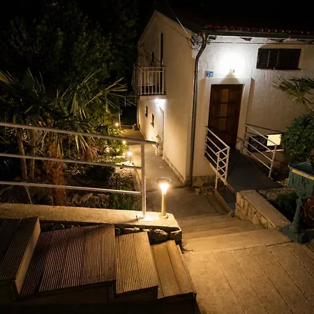 Hébergement de vacances Golden Oasis *