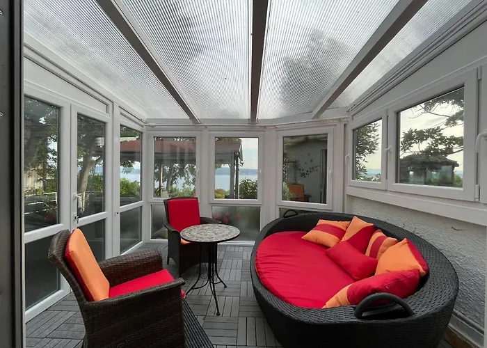 Golden Oasis Holiday home