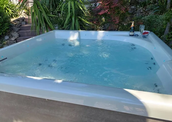 Holiday home Golden Oasis Dramalj
